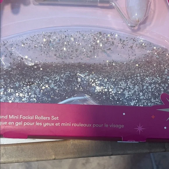 #20.Silver Facial Roller Set - Picture 2 of 3